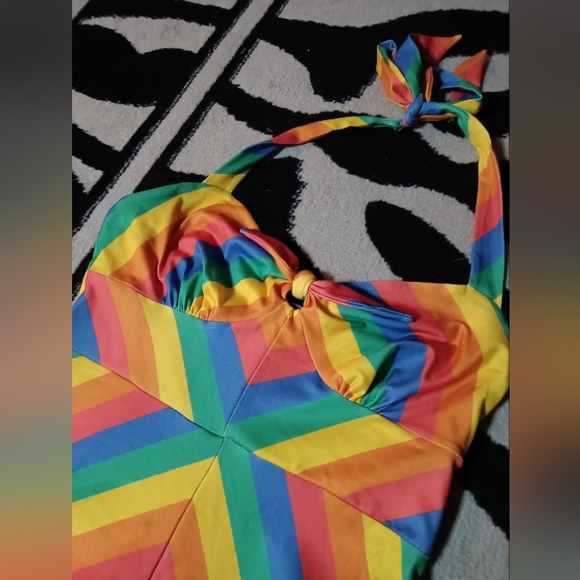 * SOLD * ๐ Modcloth Large Rainbow Gay Pride halter Dress - Picture 5 of 6